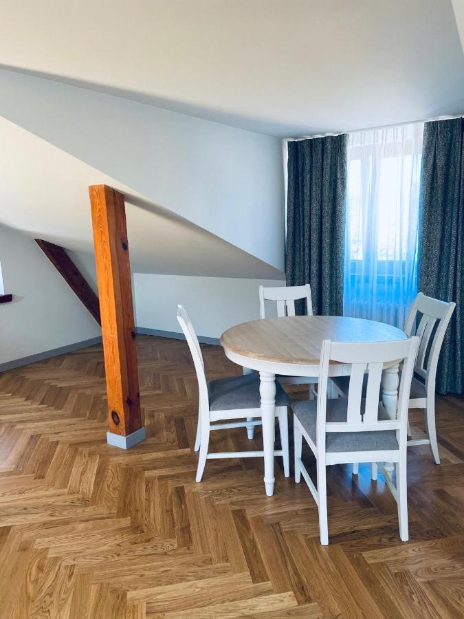 Roze Republikas Apartments Liepāja Eksteriør billede