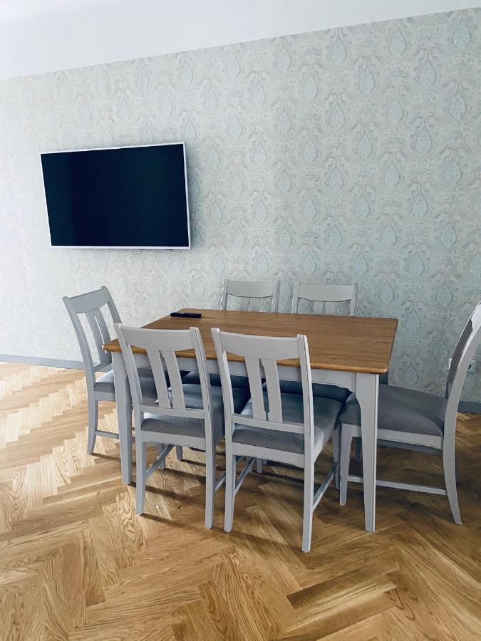 Roze Republikas Apartments Liepāja Eksteriør billede