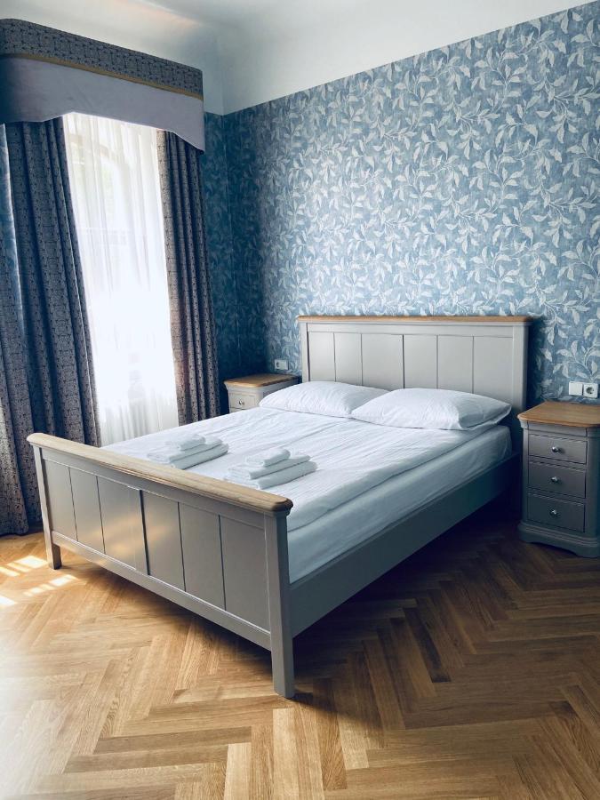 Roze Republikas Apartments Liepāja Eksteriør billede