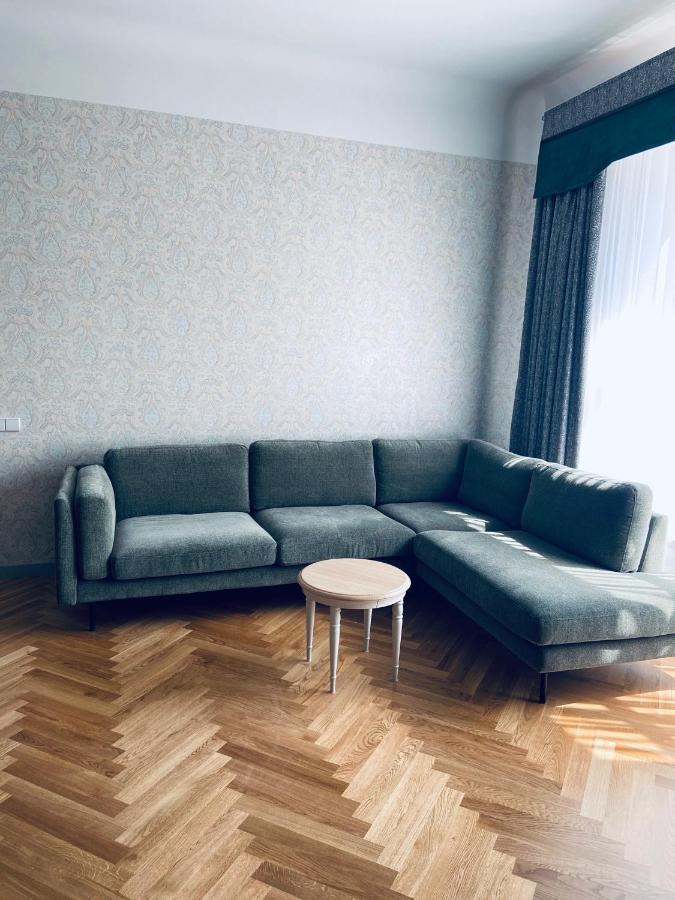 Roze Republikas Apartments Liepāja Eksteriør billede